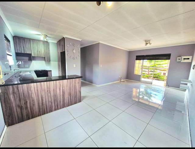 2 BEDROOM PROPERTY TO RENT IN MONAVONI